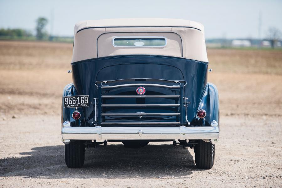  Packard Twelve Sport Phaeton 1936 года  (фото 7 из 35)